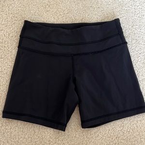 Lululemon wonder under bike shorts